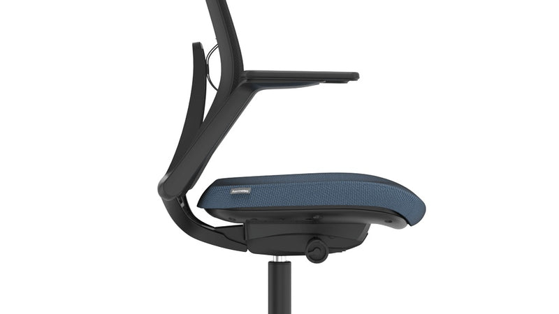Choice of distinctive fixed or multifunction 3D armrests